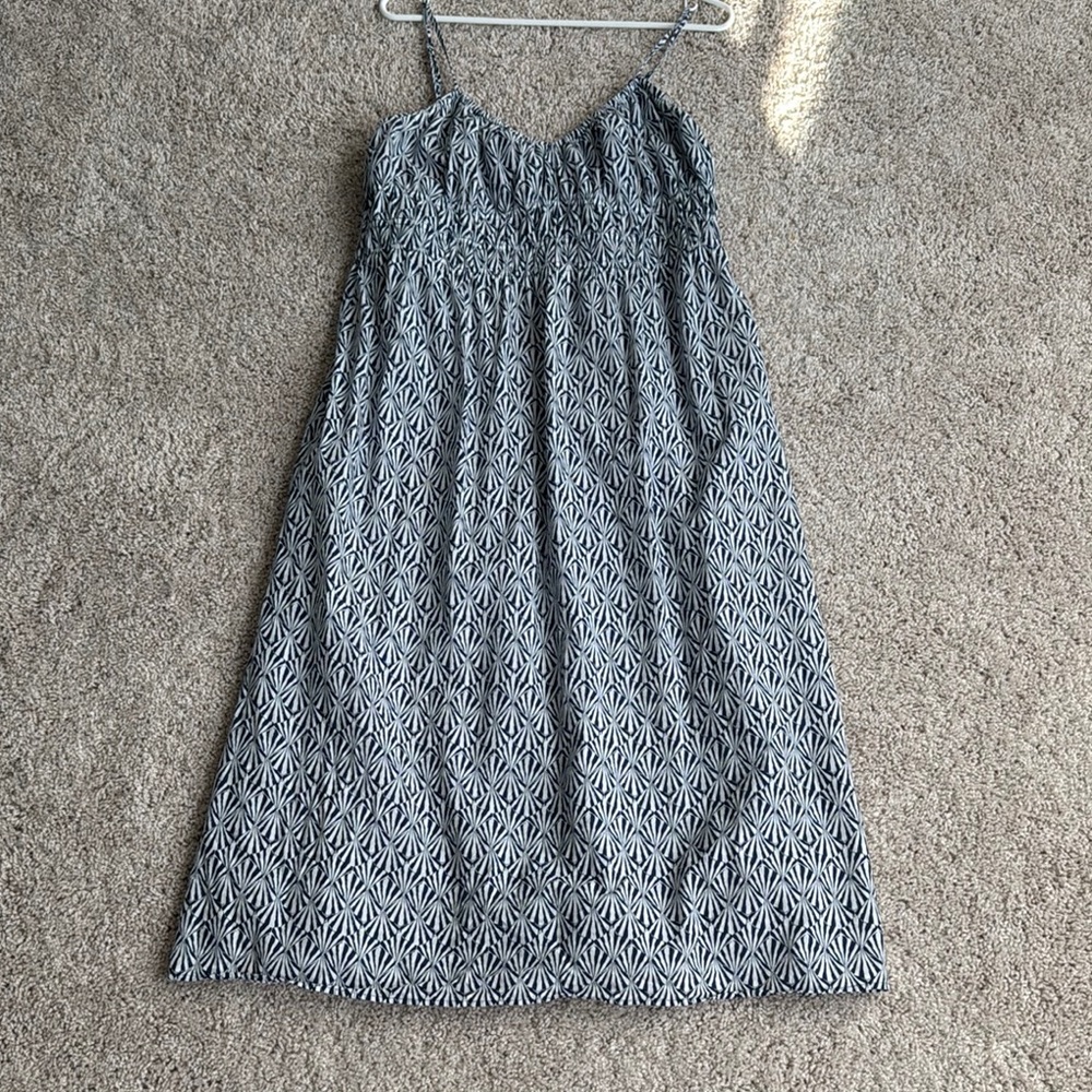 H&M Blue and White Patterned Midi Dress
